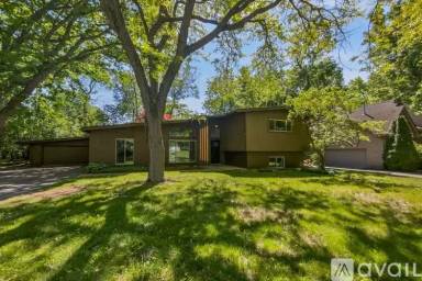 Main picture of 2633 Hickory Ct