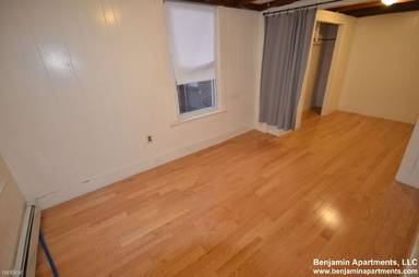 Main picture of 232 Cambridge St