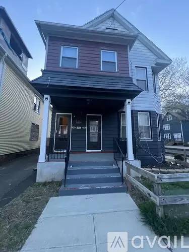 Main picture of 138 Shepard St