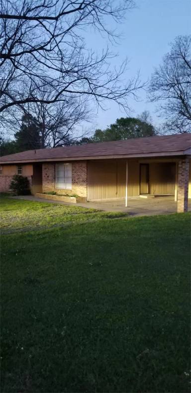 Main picture of 503 Green Meadows Dr