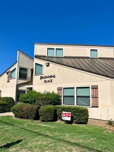 Main picture of 805 James Ave