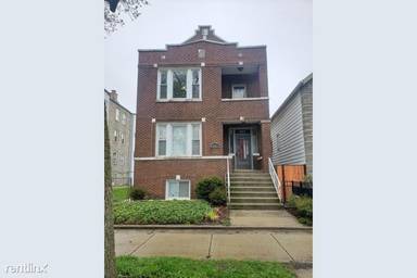 Main picture of 4150 S Rockwell St