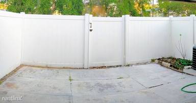 Main picture of 5107 Ernst Ct
