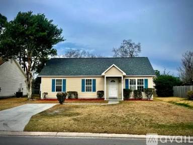 Main picture of 2423 White Rd
