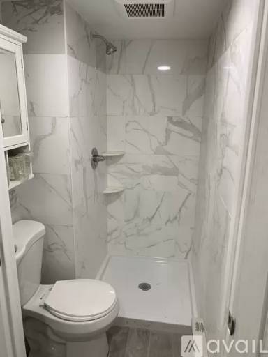 Main picture of 442 W Wyoming Ave