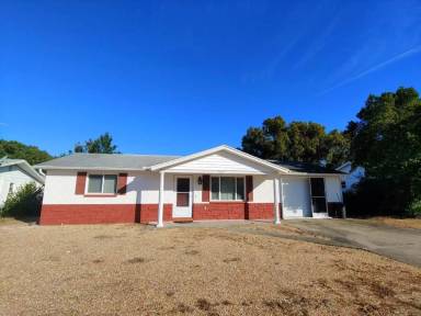 Main picture of 7905 Bell Dr