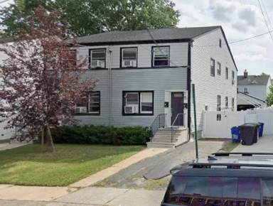 Main picture of 718 Ogden St