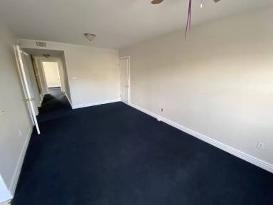 Main picture of 520 W Colden Ave