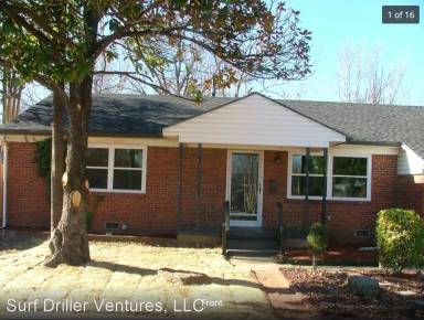 Main picture of 2654 S Yale Ave