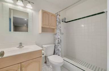 Main picture of 2601 Witley Ave