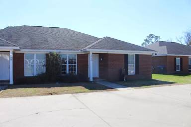 Main picture of 150 Westcott Ln