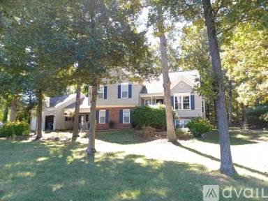 Main picture of 9814 Poplar Forest Rd