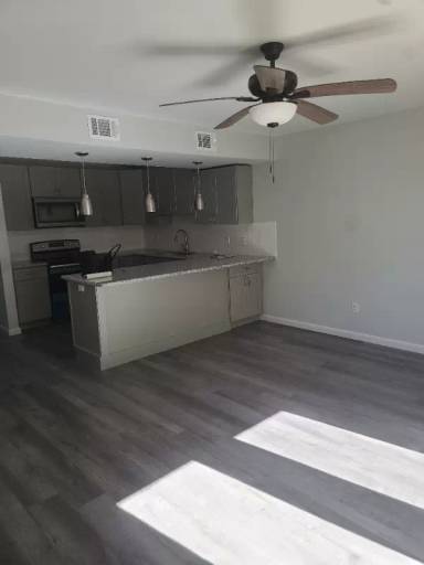 Main picture of 4985 Catalina Cir
