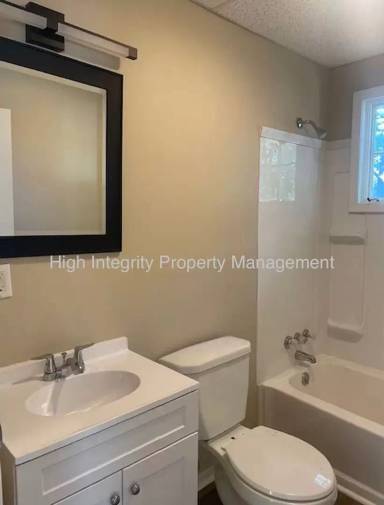 Main picture of 212 Crete Ave