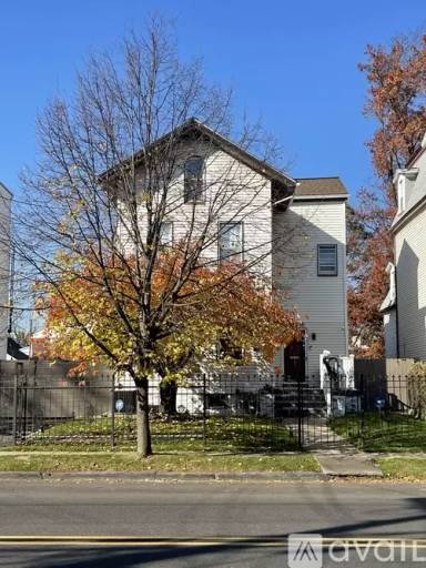Main picture of 540 Jefferson Ave