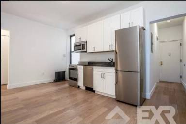 Main picture of 442 Decatur St