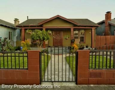 Main picture of 1148 W 56th St