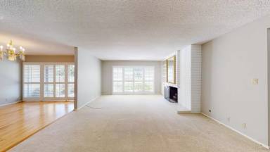 Main picture of 422 S Orange Grove Blvd