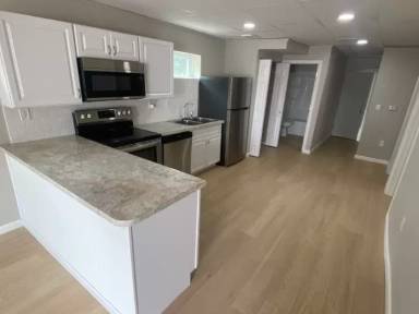 Main picture of 3301 Main St