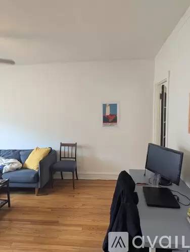 Main picture of 4241 N Hermitage Ave