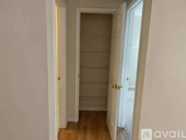 Main picture of 306 Junco Cir