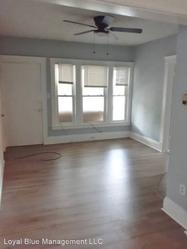 Main picture of 665 E 91st St