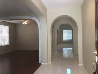Main picture of 33723 Spring Brook Cir