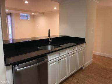 Main picture of 18 Chauncy St