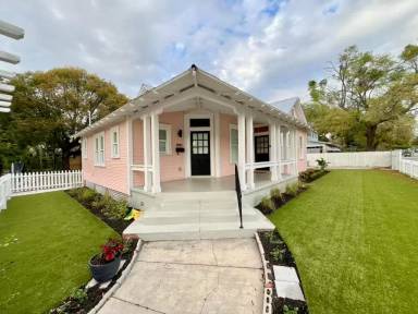 Main picture of 3001 N Morgan St