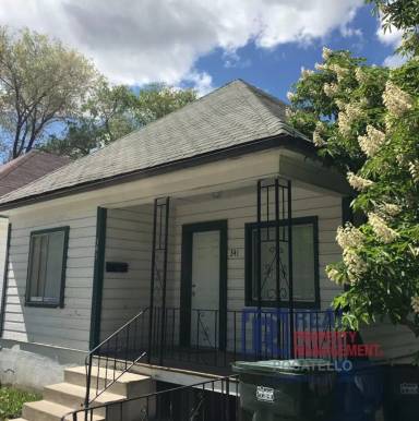 Main picture of 341 S Hayes Ave