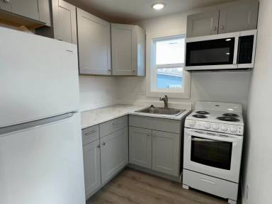 Main picture of 300 - 339 NW 8th Ave