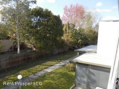 Main picture of Golf Side Villas