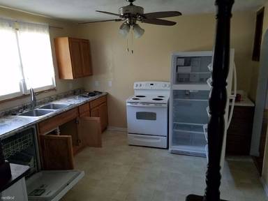 Main picture of 2001 11th St