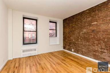 Main picture of 6 Charles St