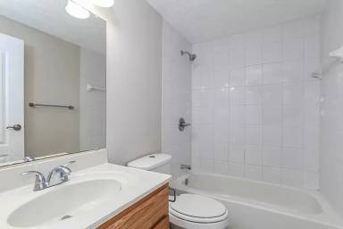 Main picture of 423 Westgate Dr