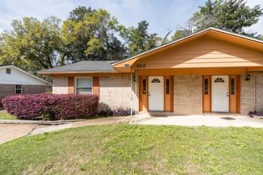 Main picture of 2418 Atlas Rd