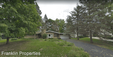 Main picture of 117 N Maple Ave