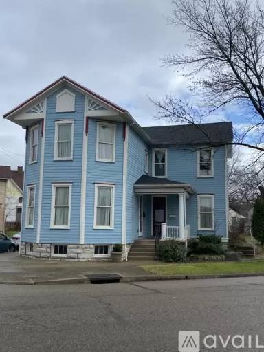 Main picture of 102 Linden Ave