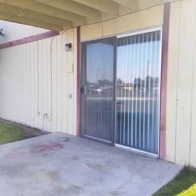 Main picture of 1145 S Balsam St