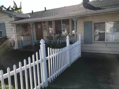 Main picture of 37110 Holly St