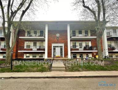 Main picture of Darby Court Condominiums