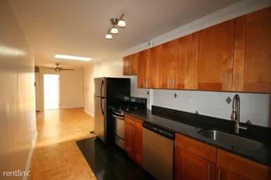 Main picture of 529 E 13th St