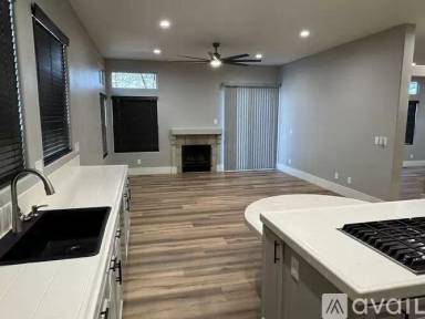 Main picture of 1301 6th Ave