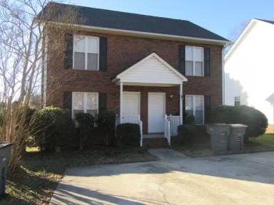 Main picture of 541 Bostian Ave