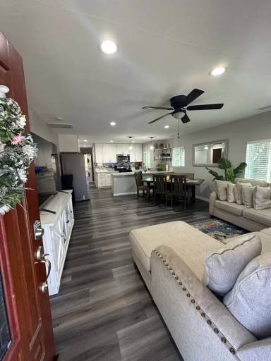 Main picture of 129 Norton Ave