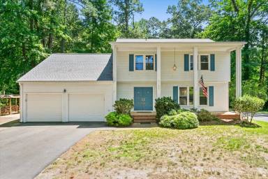 Main picture of 1106 Showalter Rd
