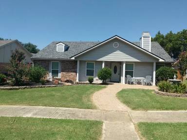 Main picture of 3004 Hamlett Ct