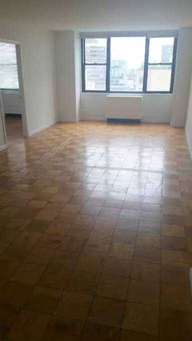 Main picture of 245 - 247 E 25th St Apartments