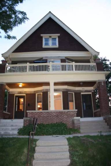 Main picture of 2649 N Humboldt Blvd