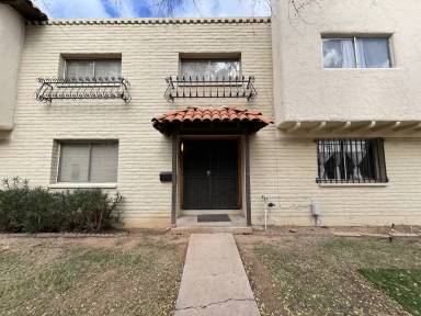 Main picture of 4662 N 19th Ave